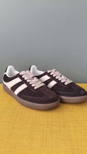 Sofie Schnoor sneakers i skind til kvinder – ruskindssko med retro-look