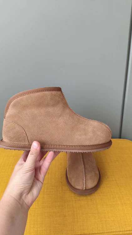 Skinnboots för dam Sofie Schnoor – fodrade mockaboots i skinn – bild 2