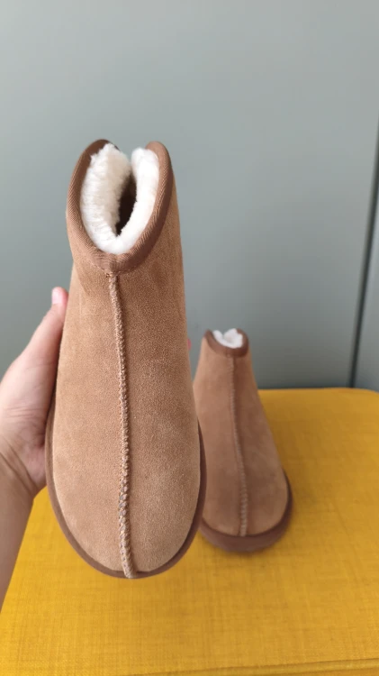 Skinnboots för dam Sofie Schnoor – fodrade mockaboots i skinn – bild 3