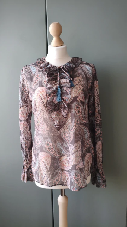 Sidenblus Dea Kudibal i Mulberry Silk – lyxig premium damblus