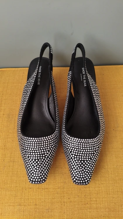 Shoe The Bear skindpumps med krystaller – elegante damesko – billede 8