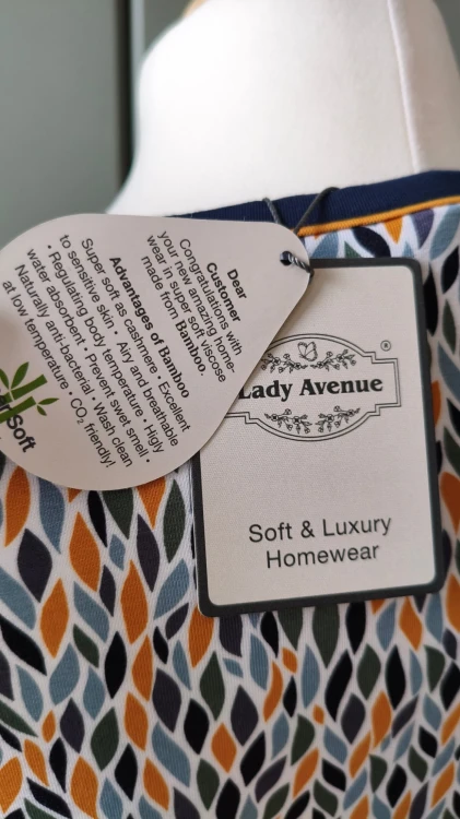 Lady Avenue – mukava lehtikuvioinen naisten yöpaita 3/4-hihoilla, pehmeä bambuviskoosi – kuva 8