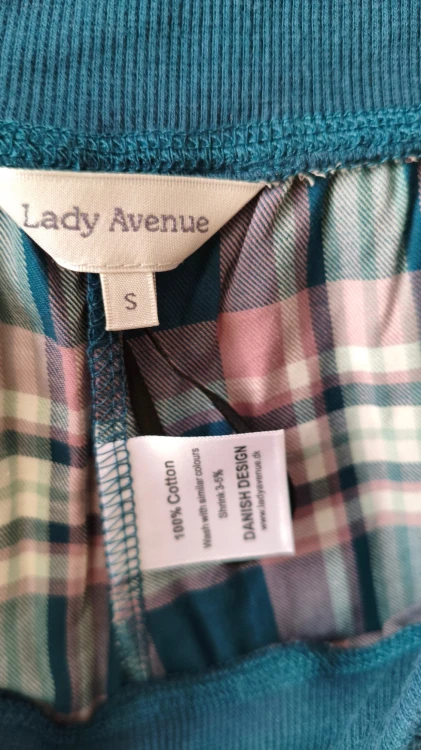 Lady Avenue – puuvillainen naisten kaksiosainen pyjama, pehmeä yöpuku uneen ja rentoutumiseen – kuva 9