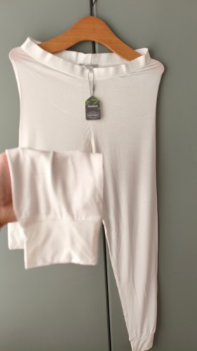 Lady Avenue – mjuka damleggings i bambusviskos, sköna leggings för sömn och avslappning hemma – bild 2