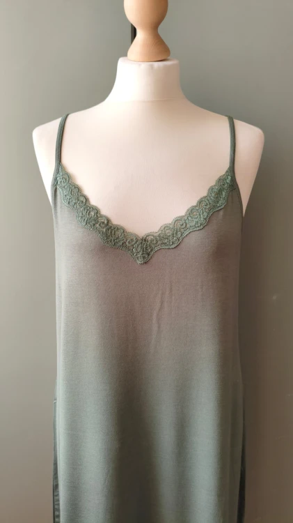 Lady Avenue – blød natkjole til damer i bambusviskose, delikat chemise og nattøj – billede 2