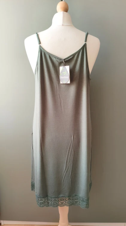 Lady Avenue – blød natkjole til damer i bambusviskose, delikat chemise og nattøj – billede 5