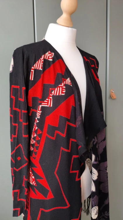 Desigual – lång damkardigan med fransar, löst slängkofta med asymmetrisk framsida – bild 3