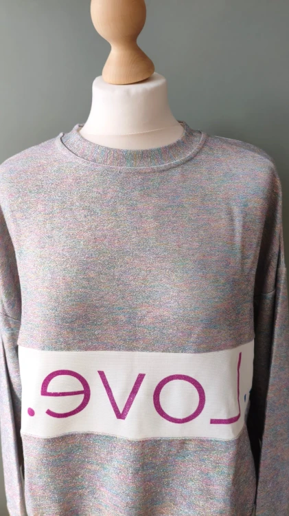 Desigual – behagelig dame-sweatshirt med glimmertråd, moderigtig oversize-sweatshirt med Love-tekst – billede 2