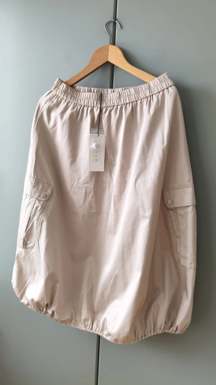 Kjol i bomull från Masai med fickor i beige – bekväm och modern – bild 6