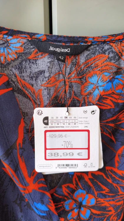 Desigual-mekko viskoosista kukkakuvioilla – kuva 7